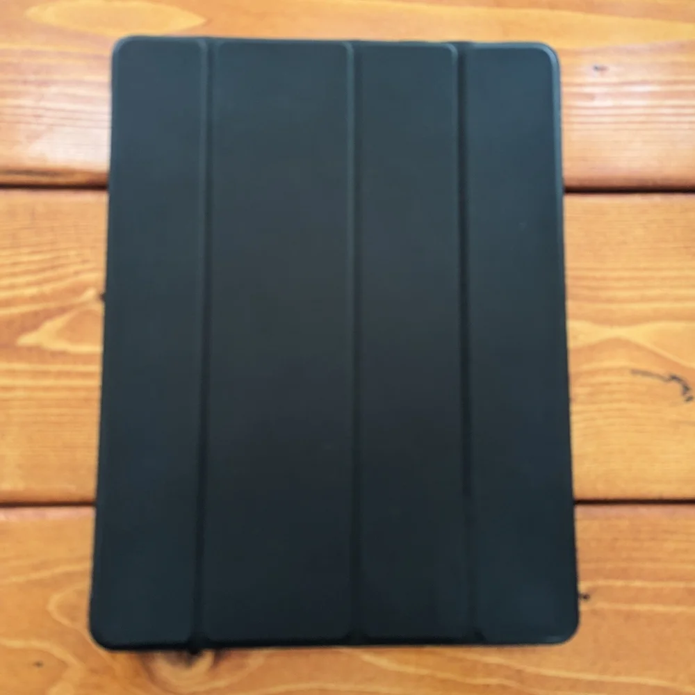 Apple iPad 4th Generation with Case